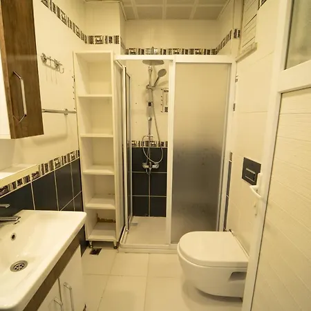 Zin Hotel