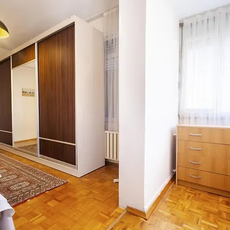 Apartment Cozy Flat Near Bagdat Street In Suadiye