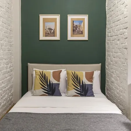 Vibrant Flat With Balcony In Sisli Istanbul