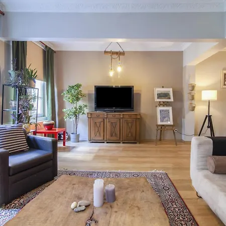 Apartment Vibrant Flat With Balcony In Sisli Istanbul