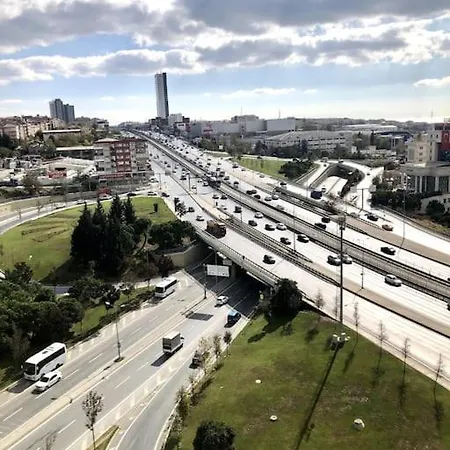 Secured Lux 2 + 1 - Gym, Sauna & Parking * Istanbul