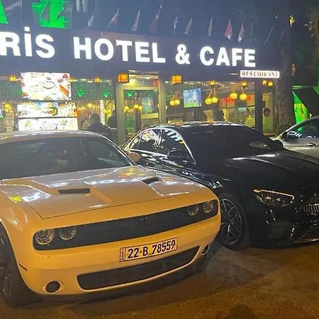 Paris Cafe Restaurant Provincia di Istanbul