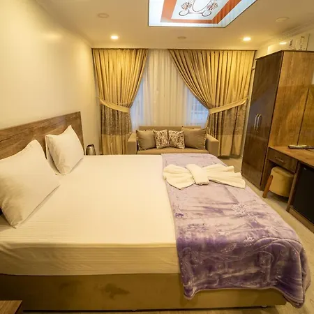 Zin Hotel