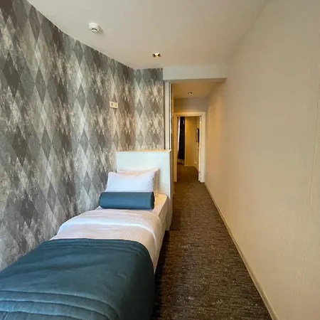 Hotel Weingart Port Seaside