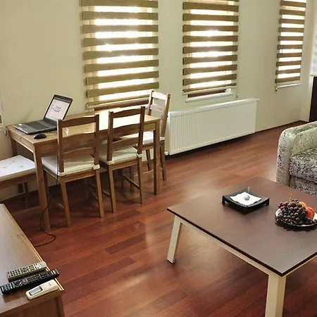 Ramparts Bed & Breakfast 3*