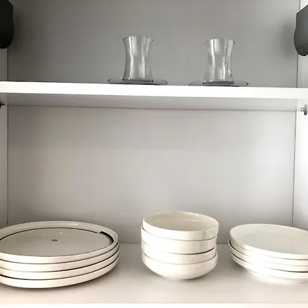 Apartment Secured Lux 2 + 1 - Gym, Sauna & Parking *