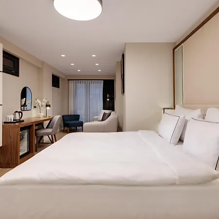 Gleam Collection Hotel