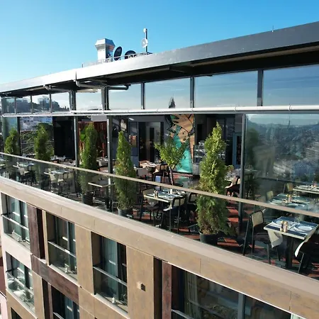 Fragments Hotel