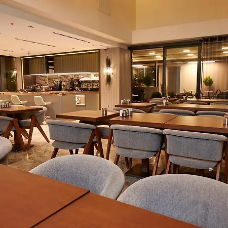 Livinton Atasehir Hotel