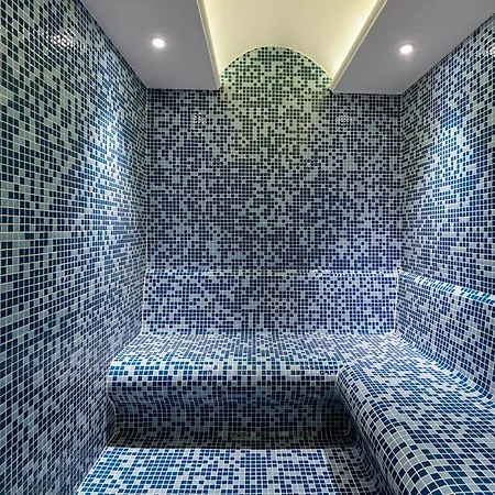 Hotel Gleam Collection