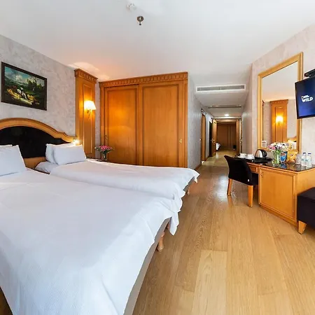 Aprilis - Special Category Hotell Istanbul