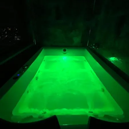 Class Bosphorus With Jacuzzi 2* Stambuł