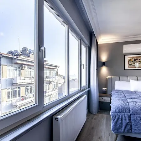 Modern Flat Close To Istiklal Street With Balcony Apartment *