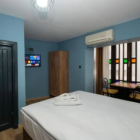 Taksim Antique Aparthotel *