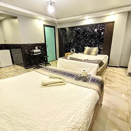 Deniz Taksim Hotel *