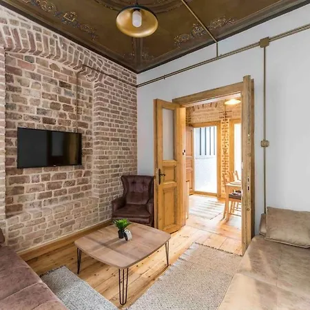 3 Bedroom Historic Near To Galata Tower Istanbul
