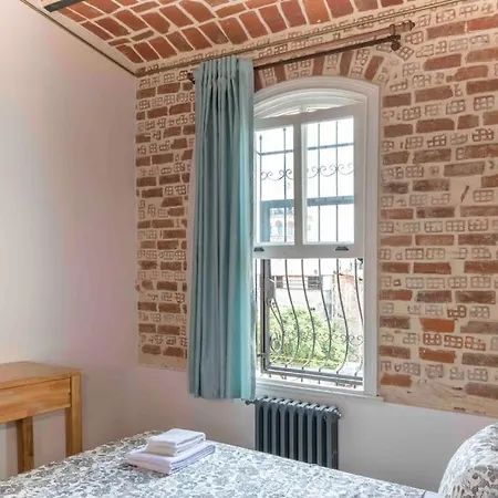 3 Bedroom Historic Near To Galata Tower * Istanbul