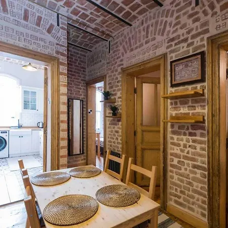 3 Bedroom Historic Near To Galata Tower Istanbul