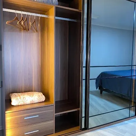 Whole At The Heart Of Sisli Nisantasi K Apartment *