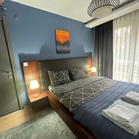 Wide Garden Flat Close To The Memoriall Hospital Hgyhomes2104 Istanbul