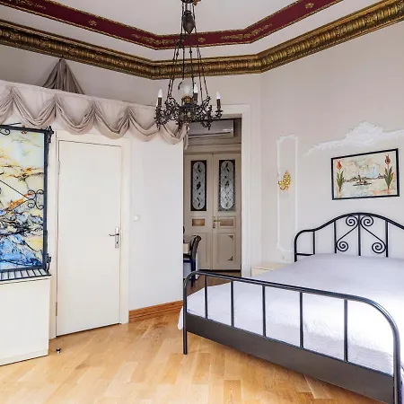 Ragip Pasha Aparthotel