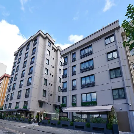 Livinton Atasehir Hotel
