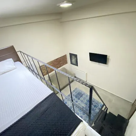 Apartment Central And Comfy Studio Flat In Beyoglu