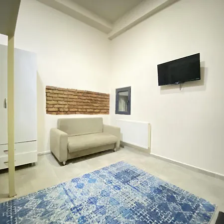 Apartment Central And Comfy Studio Flat In Beyoglu Istanbul