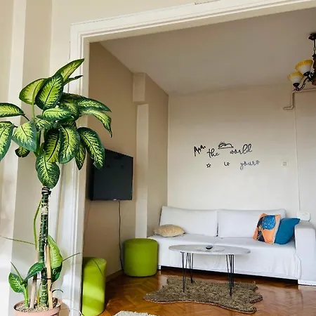 Apartment Deniz Manzarali Genis Konforlu Daire