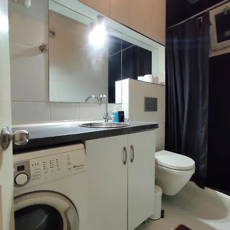 Arya Taksim Apartment