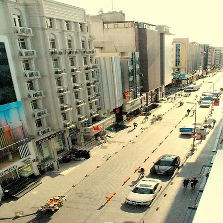 Buyuk Paris Hotel 3*