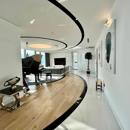Penthouse 360 Panoramic View Daire