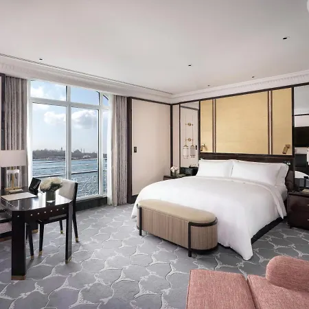 The Peninsula 5* Istanbul