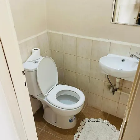 Apartment Deniz Manzarali Genis Konforlu Daire Istanbul