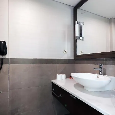 Four Winds Aparthotel Istanbul