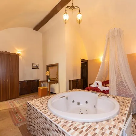 Otto Old Bed & Breakfast 3*