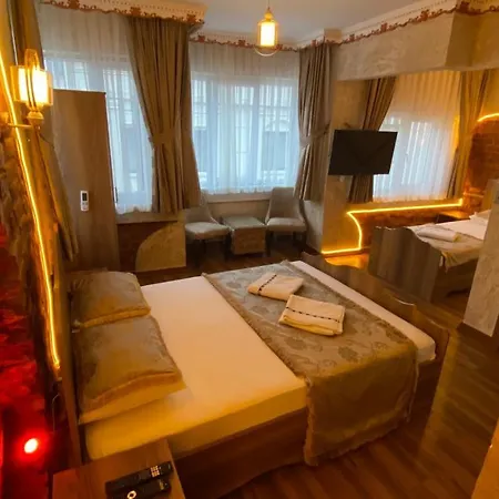 Golden Arrow Old Hotel apartamentowy *