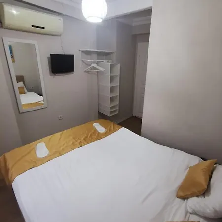 Konut Wooden House Hotel