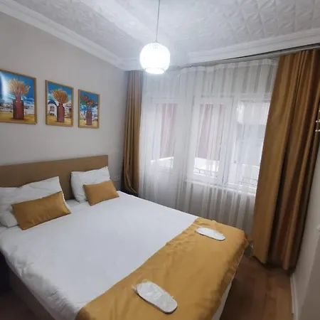 Konut Wooden House Hotel Istanbul
