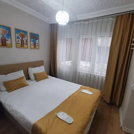 Konut Wooden House Hotel Istanbul