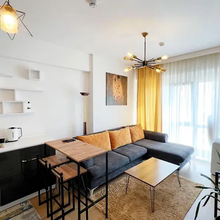 Bahcesehir 2+1 Lux New Airport And Akbati Mall *