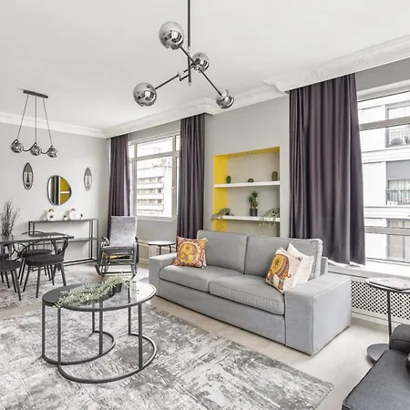 Bohemian Flat In Nisantasi With Location *
