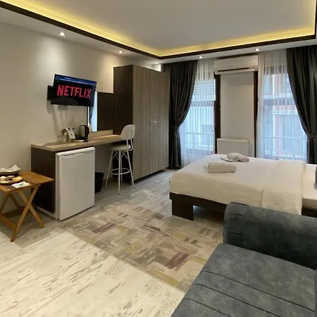 아파트 Blue Mansion & Flats *