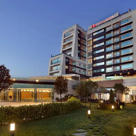 Otel Ramada By Wyndham Asia 4*