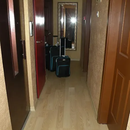 Hotel Agora Boutique & Bistro 3*