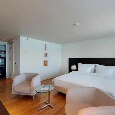 A'jia Hotel
