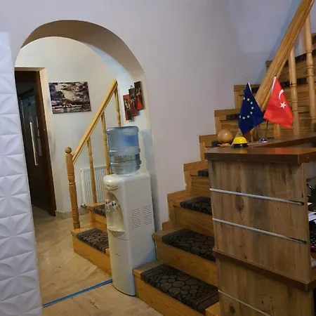 Ariya Yildiz Apart 101 Apartment *