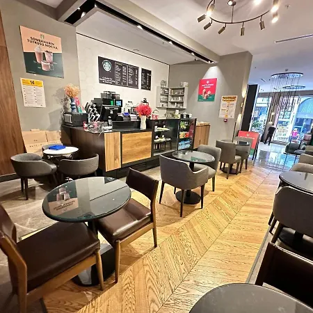 Edition Old 酒店 4*