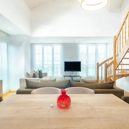 Chic Flat Near Public Transportation In Goztepe * اسطنبول
