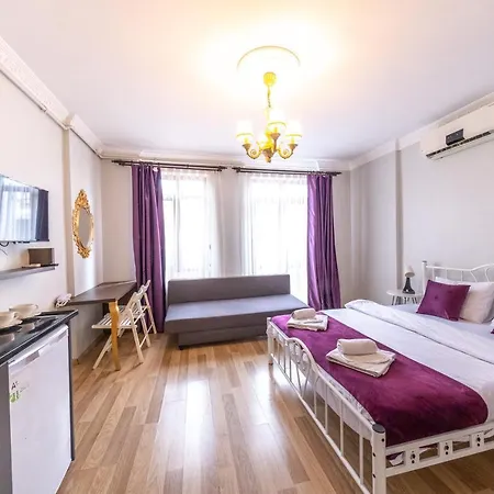 Frame & Suites Отель
